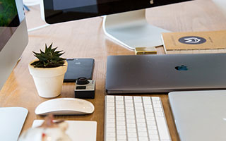 九游娱乐-粉丝创意：打造属于自己的赛车装饰，赛车装饰简笔画