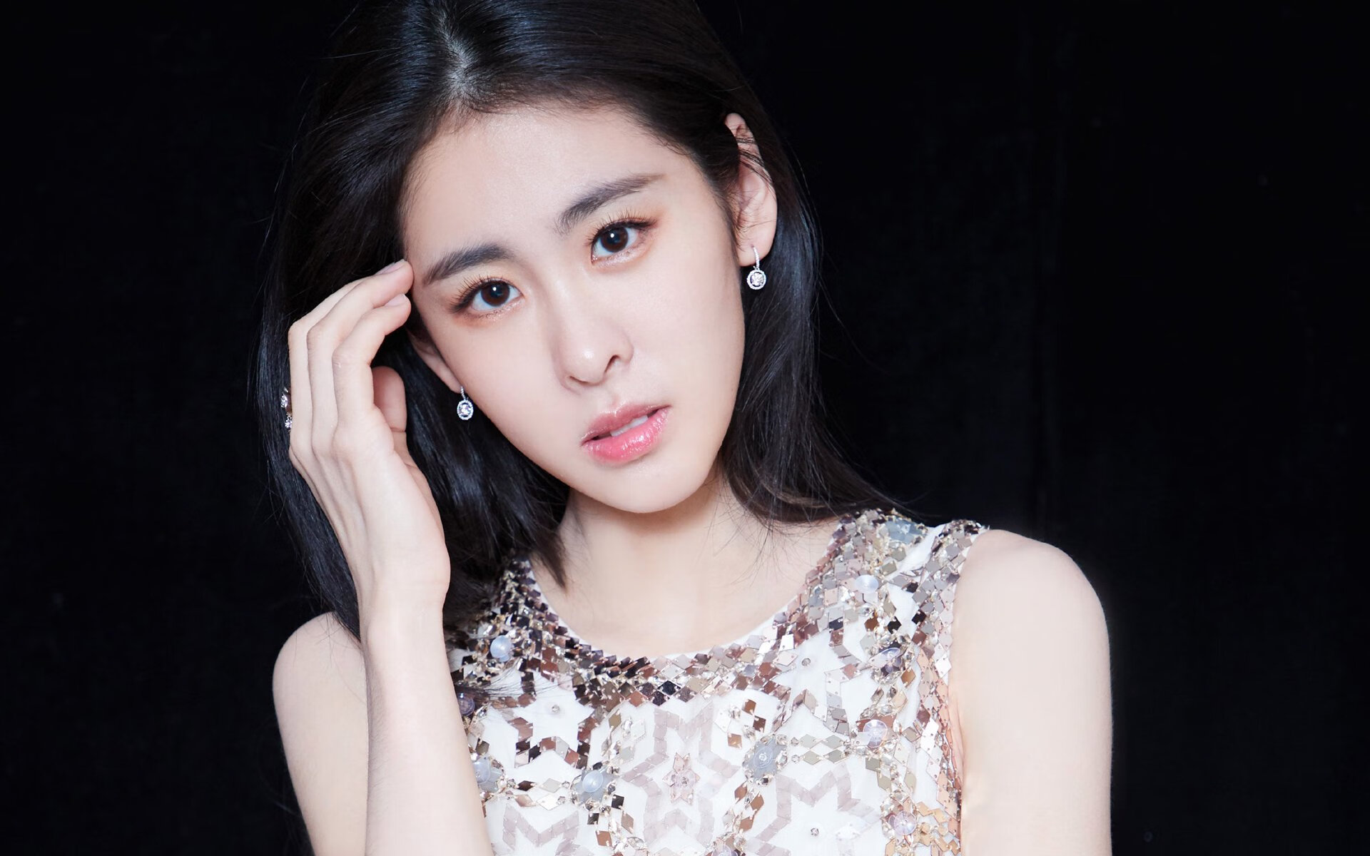 九游官网pc-赛季高光：那些令球迷疯狂的进球瞬间，球员进球