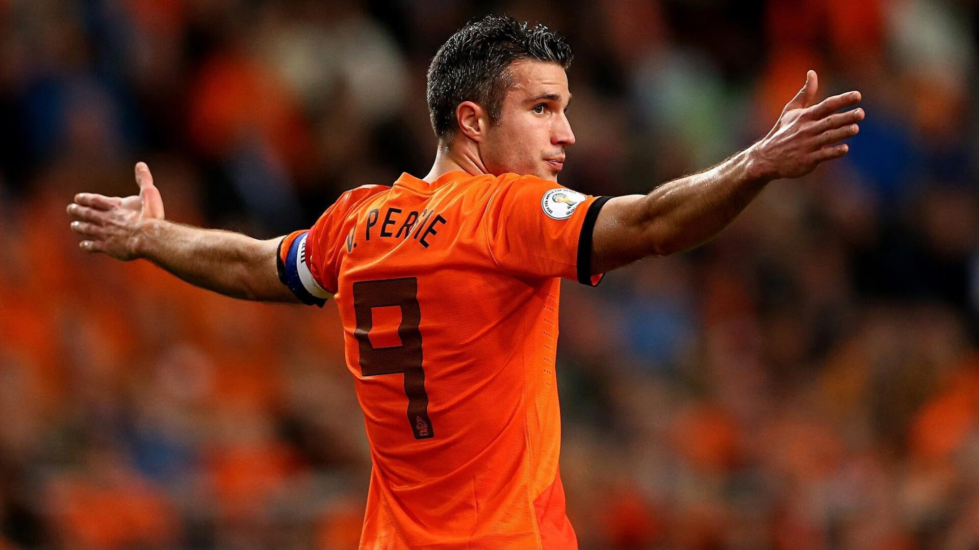 退役球星分享生涯故事成为青少年励志榜样引发广泛讨论，球星退役感人视频背景音乐